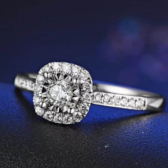 NEW 925 Sterling Silver Round Diamond Halo Ring - Picture 7 of 7